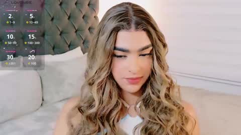 scarleth_sweety online show from September 26, 2025, 12:03 am