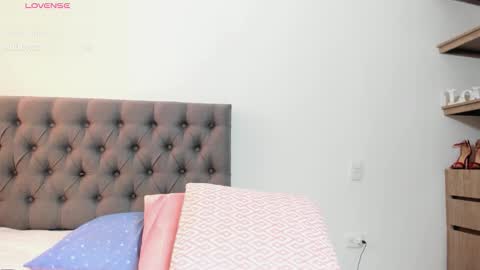 SOFI online show from November 9, 2025, 3:43 pm