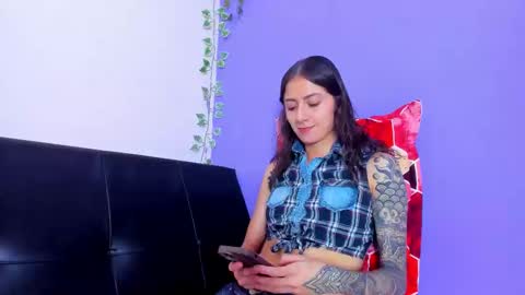 Snapshot of scarletjonesx chatting on March 9, 2025, 12:21 am Denis online show from March 9, 2025, 12:21 am