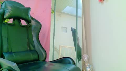 Denis online show from April 24, 2026, 10:45 pm