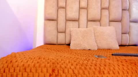 Scarlett online show from April 23, 2026, 11:31 am