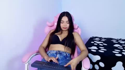 scarletmoonxxx online show from February 14, 2026, 10:28 pm