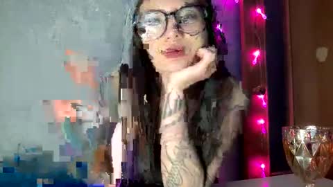 Snapshot of scarletpetal chatting on January 25, 2025, 9:26 am scarletpetal online show from January 25, 2025, 9:26 am