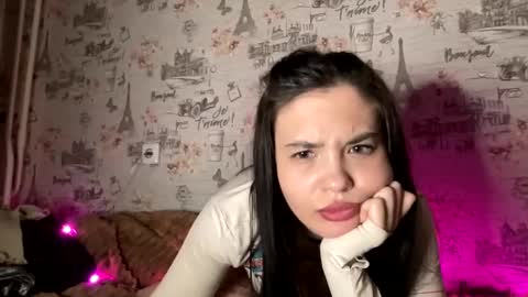 Snapshot of scarletpetal chatting on February 5, 2025, 3:20 pm scarletpetal online show from February 5, 2025, 3:20 pm