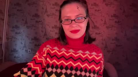 Snapshot of scarletpetal chatting on September 10, 2025, 10:37 am scarletpetal online show from September 10, 2025, 10:37 am