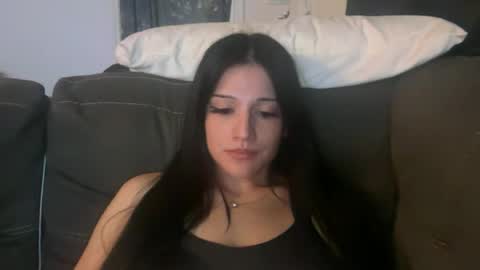 scarlet skyee online show from June 24, 2026, 12:42 am