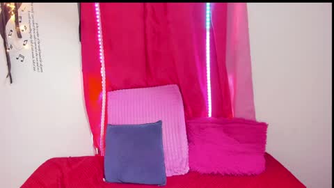Snapshot of scarlett40_ chatting on May 11, 2026, 2:45 pm scarlett online show from May 11, 2026, 2:45 pm