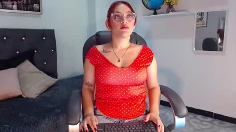 Snapshot of scarlett6_ chatting on September 25, 2025, 11:36 am Scarlett online show from September 25, 2025, 11:36 am