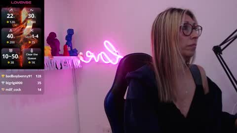 Scarlett online show from January 5, 2026, 5:27 pm