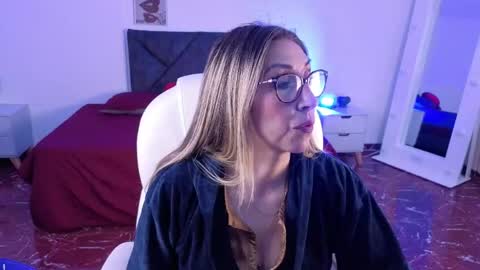 Scarlett online show from April 23, 2026, 11:42 am