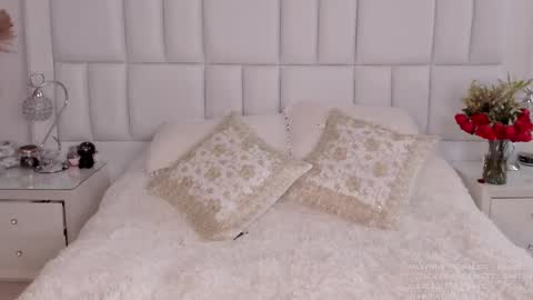 Snapshot of scarlett__baker11 chatting on February 17, 2025, 8:04 pm juli online show from February 17, 2025, 8:04 pm