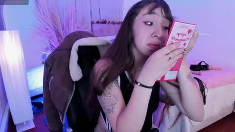 Scarlett online show from May 7, 2026, 11:48 am