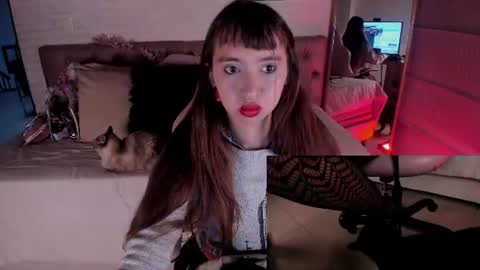 Scarlett online show from July 16, 2026, 1:06 pm