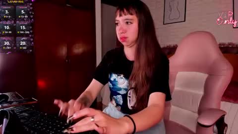 Scarlett online show from July 25, 2026, 1:30 pm