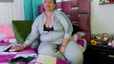 Snapshot of scarlett__jhonson chatting on June 21, 2026, 2:58 am Scarlett online show from June 21, 2026, 2:58 am