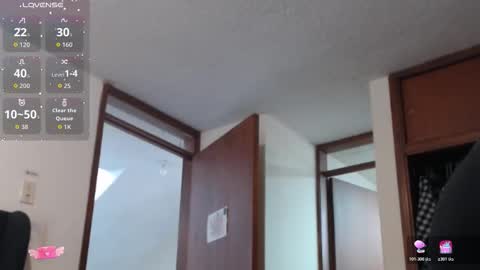 Scarlett Anaiz online show from November 9, 2025, 8:07 pm