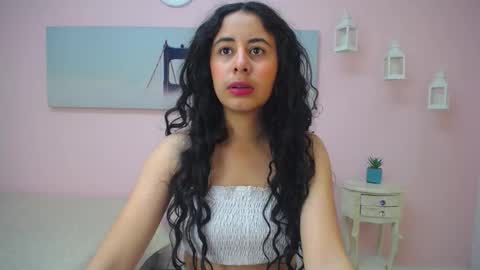 Scarlett online show from January 17, 2026, 12:32 pm