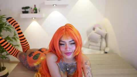 Scarlett Collins online show from November 1, 2025, 12:56 am