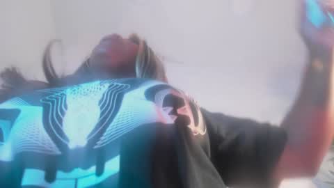 Snapshot of scarlett_diaz17 chatting on January 29, 2025, 11:30 am Mariana online show from January 29, 2025, 11:30 am