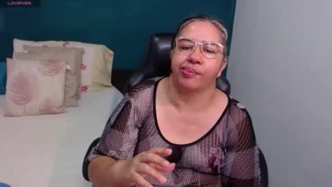 Scarlett  online show from May 1, 2026, 1:32 am