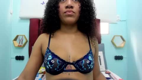 scarlett_fox20 online show from October 17, 2025, 2:30 pm