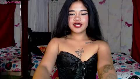 Scarlett online show from March 24, 2026, 11:21 pm