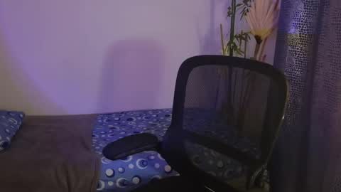 Snapshot of scarlett_laurents chatting on May 1, 2026, 5:34 am scarlett online show from May 1, 2026, 5:34 am