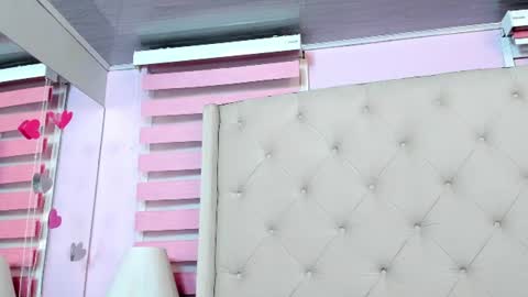 scarlett_leblanc_ online show from August 7, 2026, 12:29 pm
