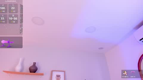 Scarlett Morgan online show from December 9, 2024, 6:03 pm