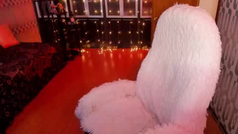 Scarlett online show from January 14, 2025, 6:28 pm