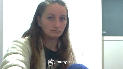 Snapshot of scarlett_queen01 chatting on September 30, 2025, 3:00 am scarlett_queen01 online show from September 30, 2025, 3:00 am