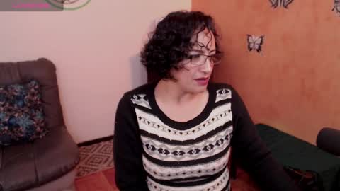 Scarlett sax online show from February 6, 2025, 2:22 am