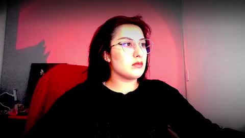 Snapshot of scarlett_sen chatting on February 17, 2026, 1:07 pm Mistress Scarlett online show from February 17, 2026, 1:07 pm