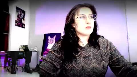 Snapshot of scarlett_sen chatting on February 19, 2026, 1:29 pm Mistress Scarlett online show from February 19, 2026, 1:29 pm