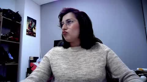 Snapshot of scarlett_sen chatting on April 22, 2026, 2:40 pm Mistress Scarlett online show from April 22, 2026, 2:40 pm