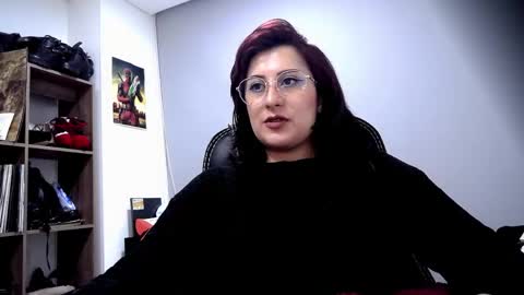 Snapshot of scarlett_sen chatting on April 23, 2026, 1:57 pm Mistress Scarlett online show from April 23, 2026, 1:57 pm
