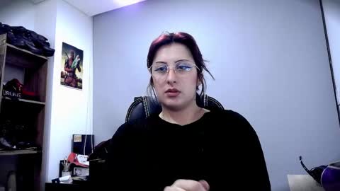 Snapshot of scarlett_sen chatting on May 15, 2026, 2:35 pm Mistress Scarlett online show from May 15, 2026, 2:35 pm