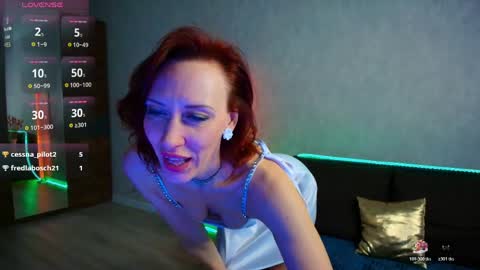 Snapshot of scarlett_snakee chatting on April 4, 2026, 3:05 am Scarlett Snakee online show from April 4, 2026, 3:05 am