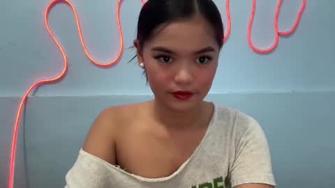 Scarlett online show from September 27, 2025, 4:50 am