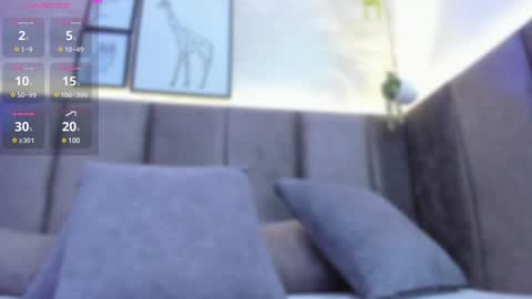 Scarlett online show from December 19, 2024, 12:23 pm