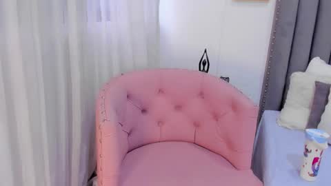 scarlett_vixen7 online show from February 1, 2026, 11:53 am