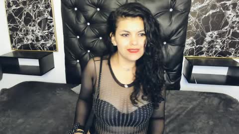 Scarlett online show from December 19, 2024, 2:46 pm