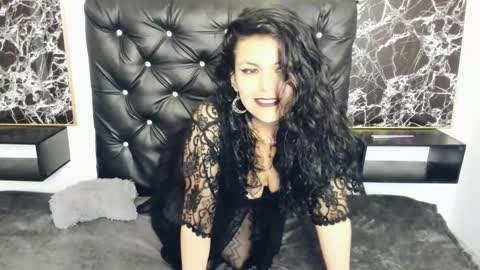 Scarlett online show from February 13, 2025, 4:07 pm
