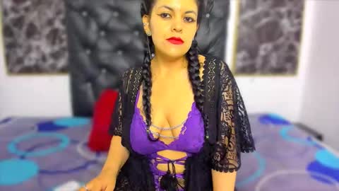 Snapshot of scarlett_w0lf chatting on October 18, 2025, 3:02 pm Scarlett online show from October 18, 2025, 3:02 pm