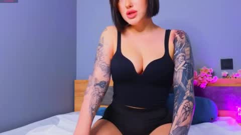 Scarlett online show from May 13, 2026, 4:15 pm