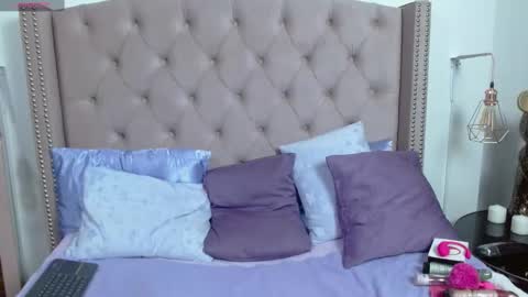 scarlettbooty online show from March 11, 2025, 6:32 am