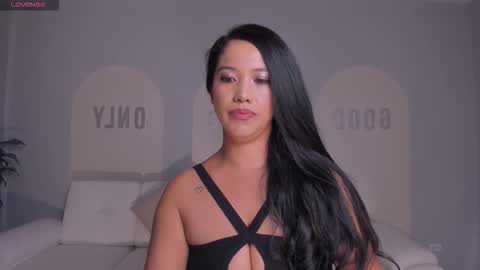 Snapshot of scarlettboss_ chatting on October 1, 2025, 11:16 am Scarlett online show from October 1, 2025, 11:16 am