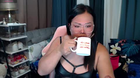 scarlette online show from December 1, 2024, 6:52 pm
