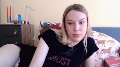 Scarlett online show from December 20, 2024, 11:10 am