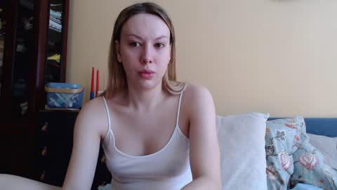 Scarlett online show from December 22, 2024, 9:44 am